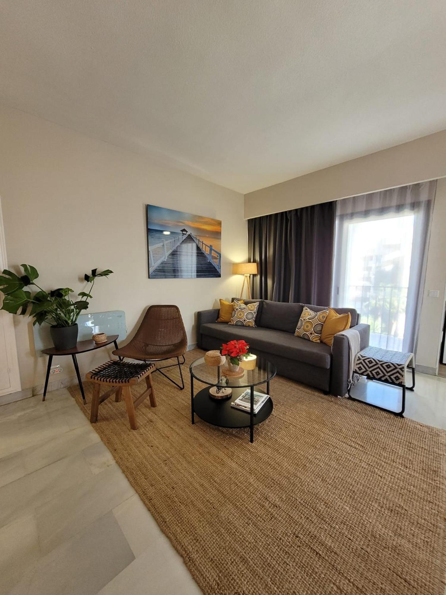 Appartamento New & Beautiful Loft In Puerto Banus Marbella Esterno foto